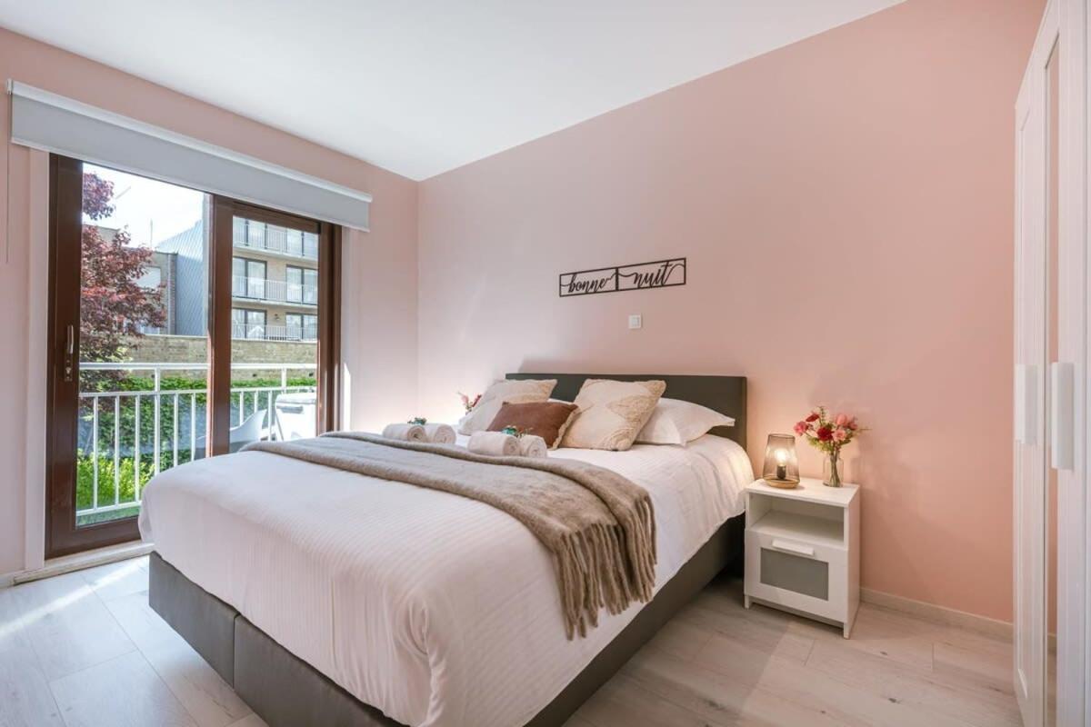 Huswell - Beachfront Apartment In Zeebrugge Экстерьер фото