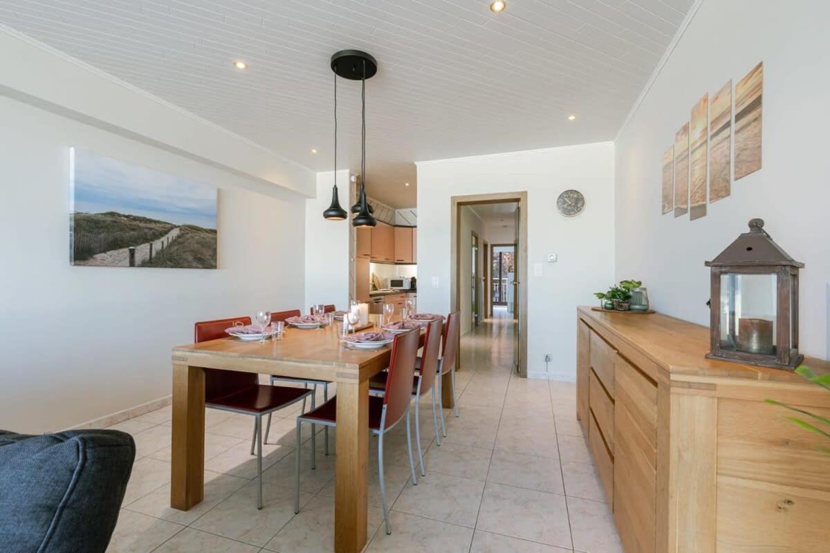 Huswell - Beachfront Apartment In Zeebrugge Экстерьер фото