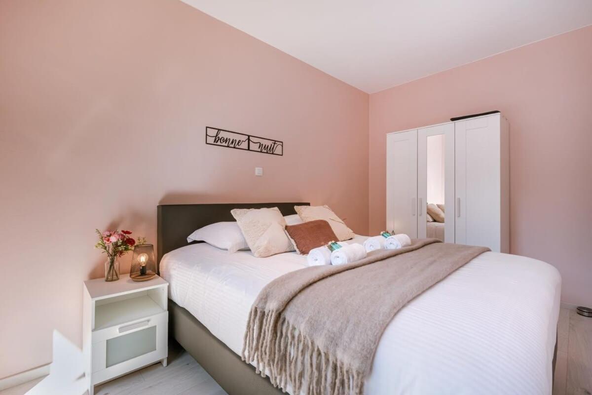 Huswell - Beachfront Apartment In Zeebrugge Экстерьер фото